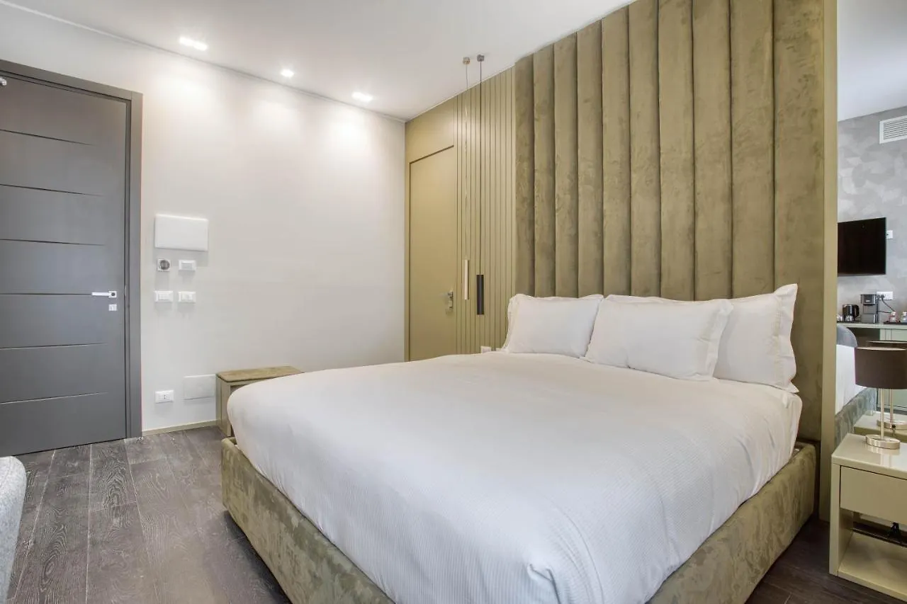 Le Suite Del Corso The Smart Boutique Aparthotel By Ospitami Milan